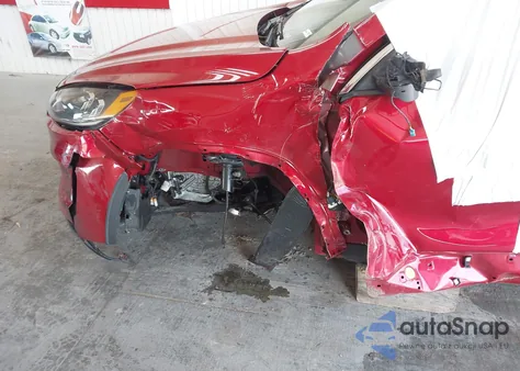 2022 Ford Escape Sel z USA, uszkodzony, nr VIN 1FMCU0H67NUA82153